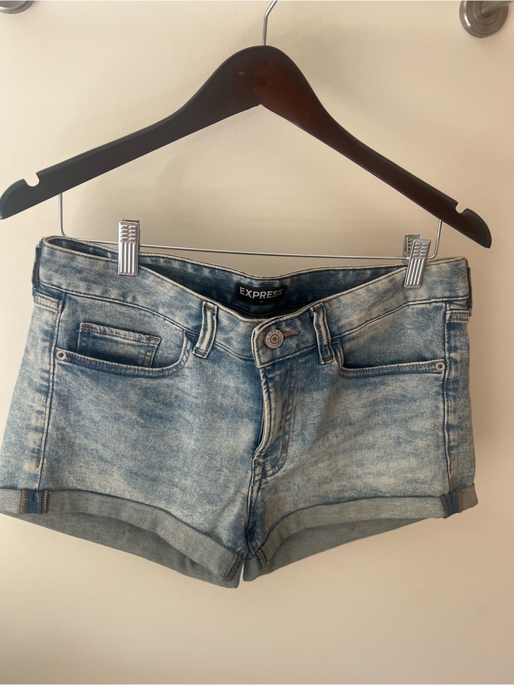 Express Women's Shortie low rise  Acid-Wash Jean Shorts